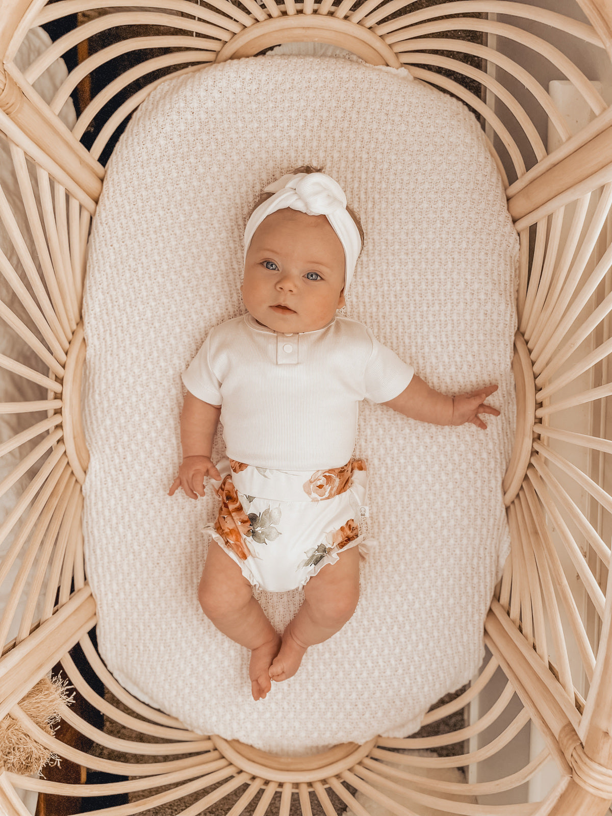 SNUGGLE HUNNY ORGANIC ROSEBUD BLOOMERS